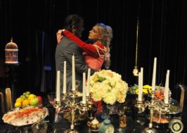 DUBROVNIK, 12.03.2012.
KAZALITE MARINA DRZICA - DUBROVNIK, SEZONA 2011/2012.
HAROLD PINTER - "LJUBAVNIK"
REZIJA: LAWRENCE KIIRU
FOTO ZA KATALOG: ZELJKO TUTNJEVIC - 091 764 3782