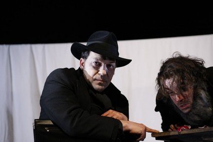 peer9_galleryfullscreenthickbox