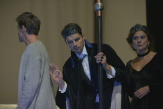 Hamlet-1-foto-Nenad-Petrovic