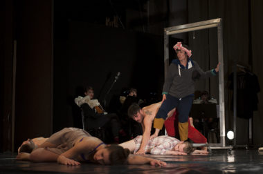 No Logo Opera(cija) 10