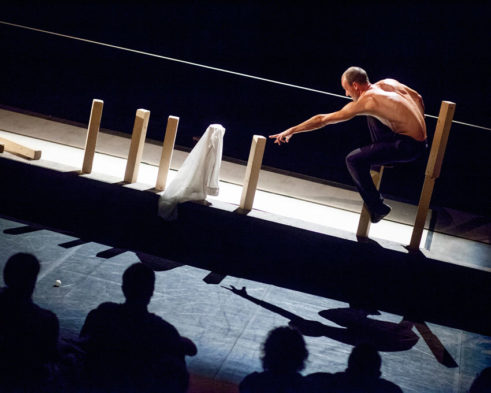 lonely_circus_photo_by_ph_laurencon-1